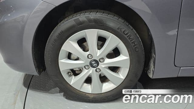 Hyundai Accent(новый кузов / новое поколение) Modern, 2017 все фото