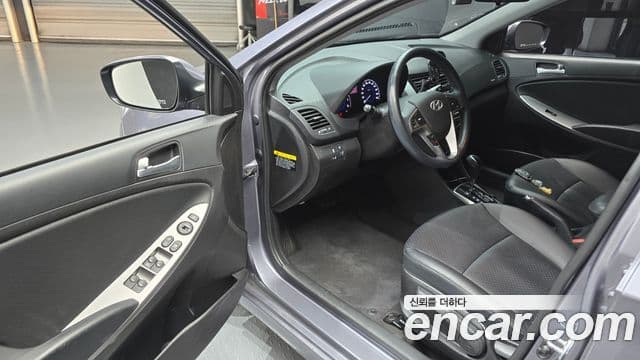 Hyundai Accent(новый кузов / новое поколение) Modern, 2017 11