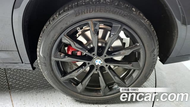 BMW X4 (G02) xDrive20i M Sport Pro Special Edition, 2025 все фото