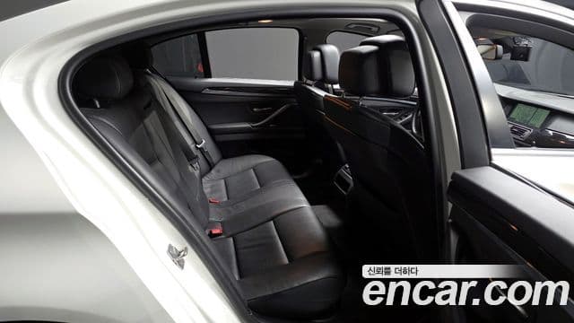 BMW 5시리즈 (F10), 2012 12