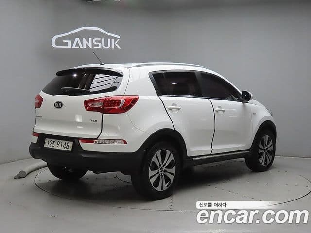 Kia Sportage R люксовая версия, 2013 4