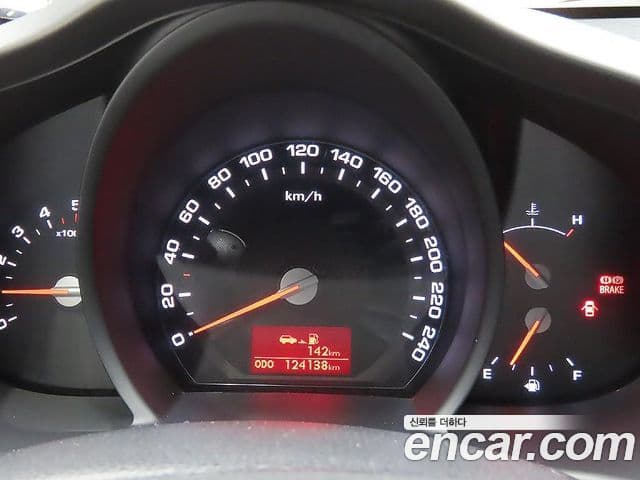 Kia Sportage R люксовая версия, 2013 6