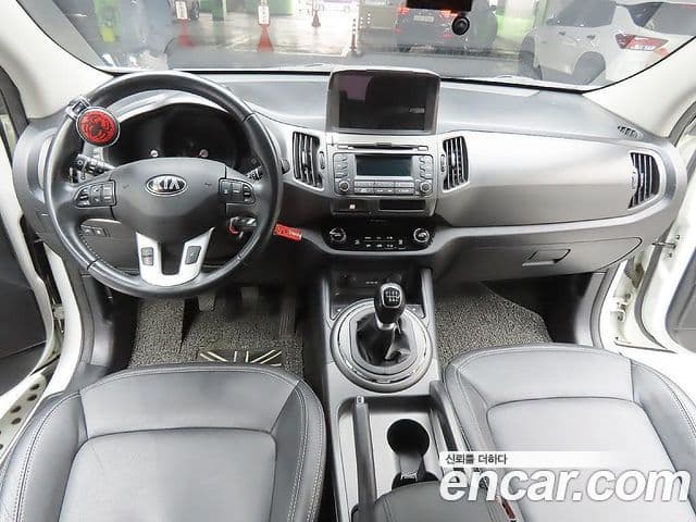 Kia Sportage R люксовая версия, 2013 8