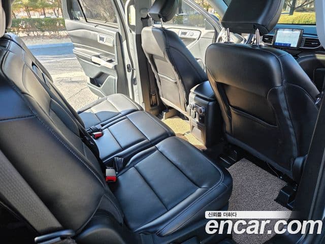 Ford Explorer 6세대 2.3 Limited 4WD, 2023 16