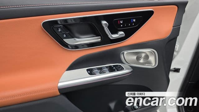 Mercedes-Benz GLC-класс X254 GLC300 4MATIC Avantgarde купе, 2025 16