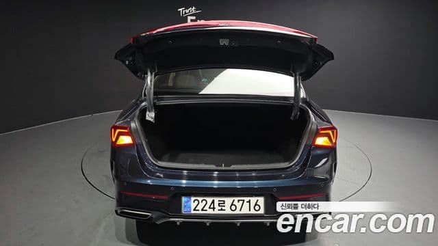 Kia K5 3세대 Signature, 2021 20