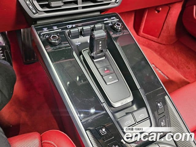 Porsche 911 (992) турбо S кабриолет, 2021 13