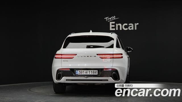 Genesis GV70, 2023 4