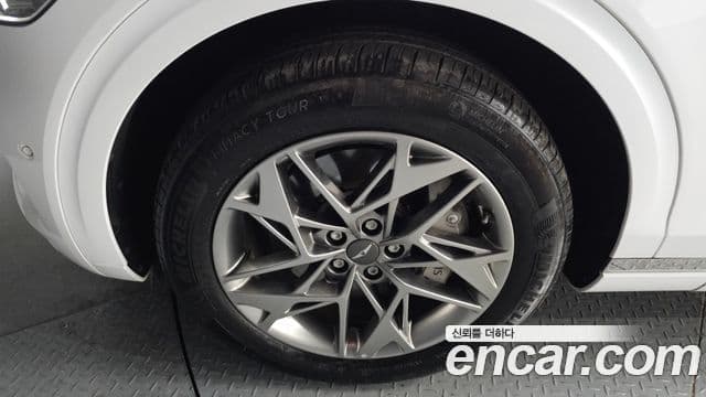 Genesis GV70, 2023 все фото