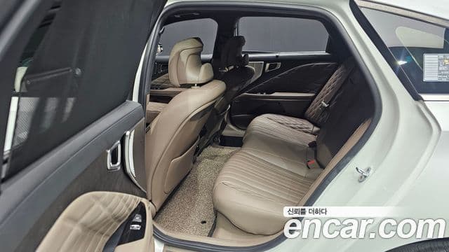 Kia K8 гибрид Signature, 2022 12