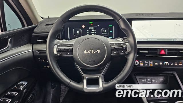 Kia The / новый New K5 гибрид 3세대 Noblesse, 2024 13