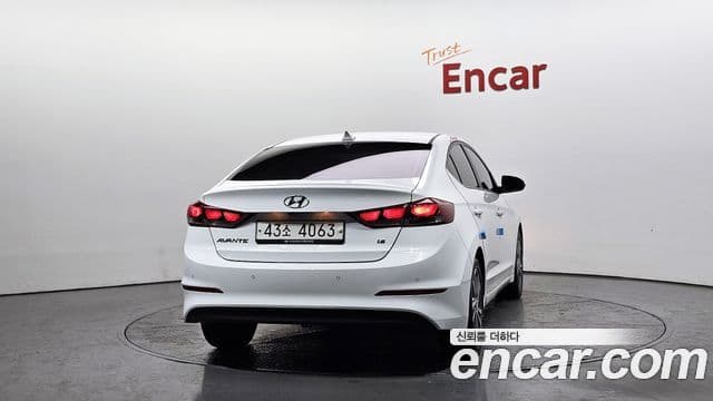 Hyundai Avante AD 1.6 GDI Value Plus, 2018 4