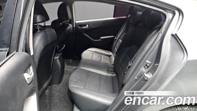 Kia The / новый New K3 Style, 2018 12