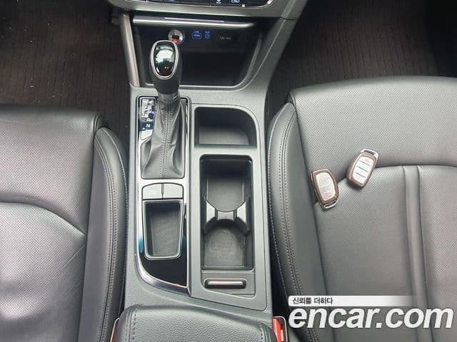 Hyundai LF Sonata 2.0 Smart, 2015 9