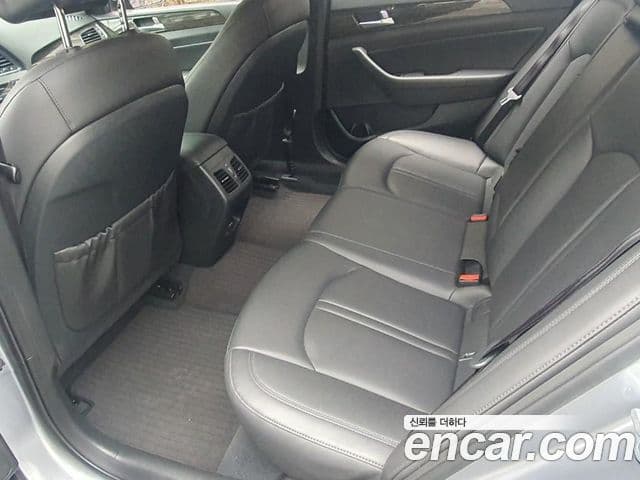 Hyundai LF Sonata 2.0 Smart, 2015 11