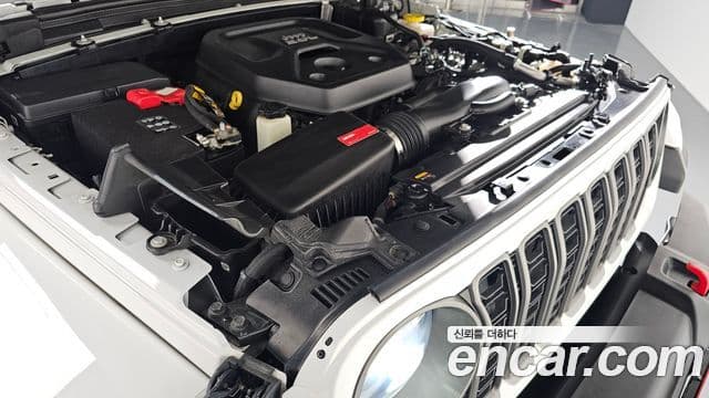 Jeep Wrangler (JL) 2.0 Overland Power top 4도어, 2021 6