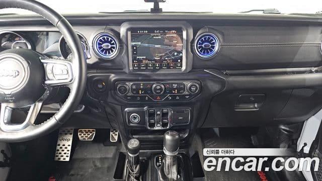 Jeep Wrangler (JL) 2.0 Overland Power top 4도어, 2021 16