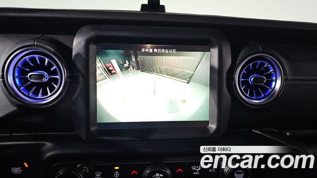 Jeep Wrangler (JL) 2.0 Overland Power top 4도어, 2021 17