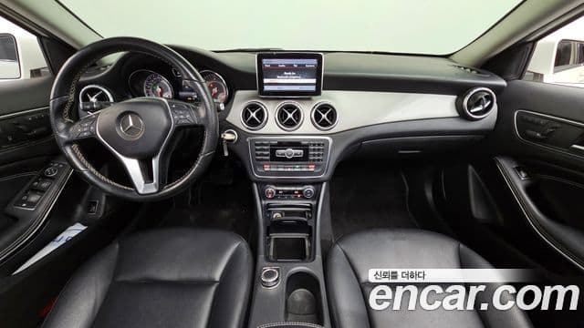 Mercedes-Benz GLA-класс X156 GLA200 CDI, 2015 7
