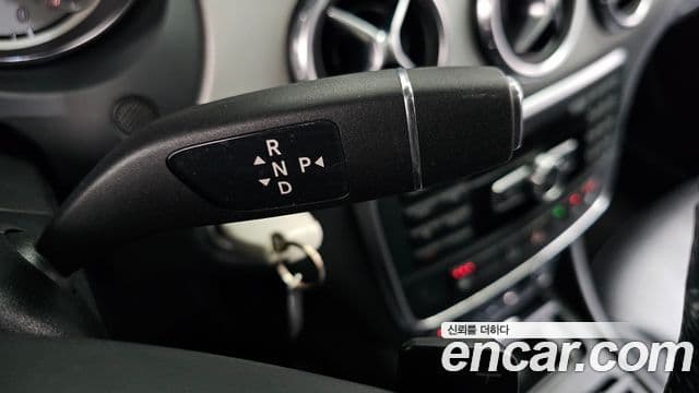 Mercedes-Benz GLA-класс X156 GLA200 CDI, 2015 9