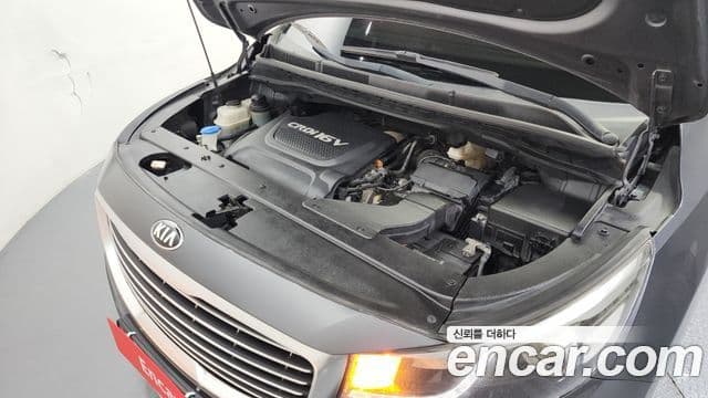 Kia All New Carnival Prestige, 2015 6