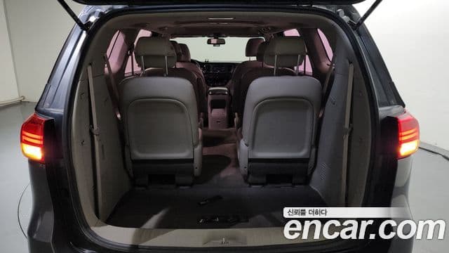 Kia All New Carnival Prestige, 2015 20