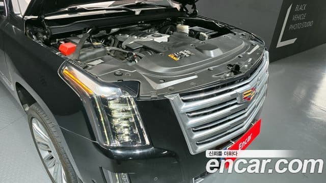 Cadillac Escalade 4세대, 2017 6