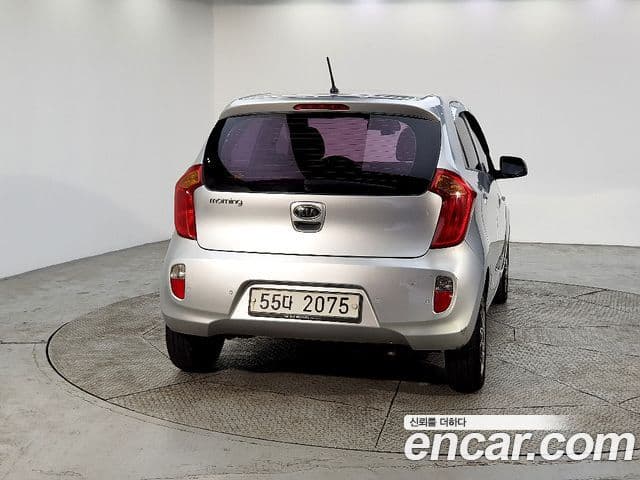 Kia All New Morning Deluxe, 2012 3