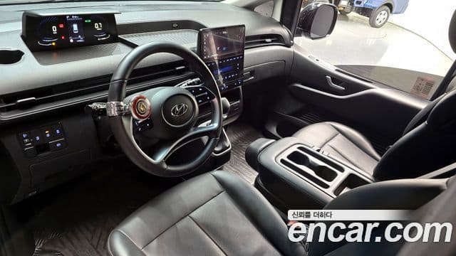 Hyundai Staria Modern, 2023 7
