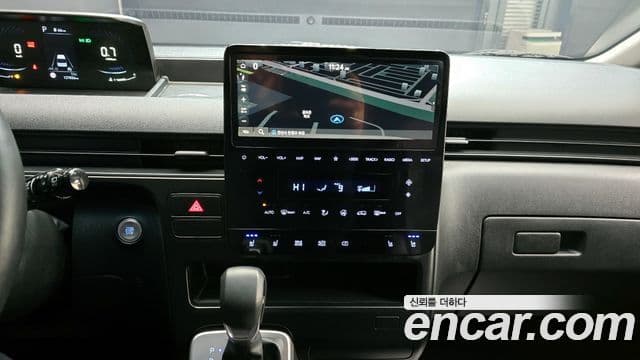 Hyundai Staria Modern, 2023 19