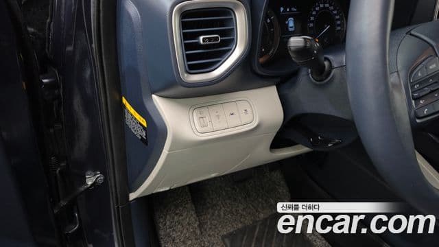 Hyundai Venue Modern, 2020 15