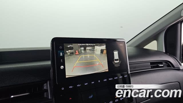 Hyundai Staria Modern, 2024 17