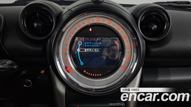 Mini Cooper D Countryman 1세대, 2014 17