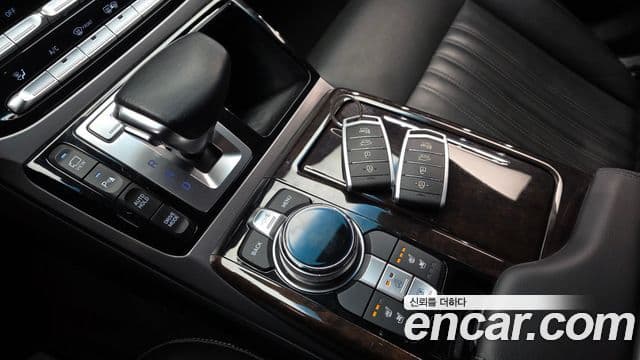 Genesis EQ900 Luxury, 2018 9