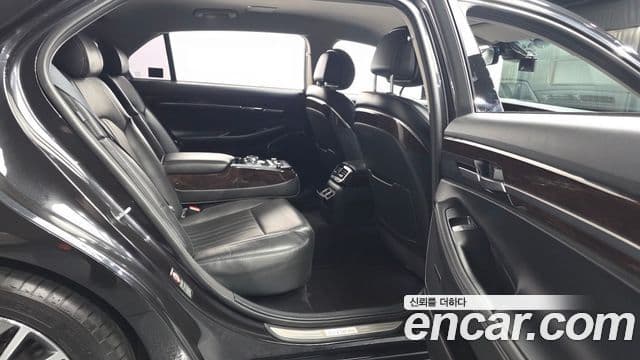 Genesis EQ900 Luxury, 2018 12