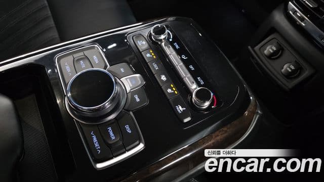 Genesis EQ900 Luxury, 2018 19