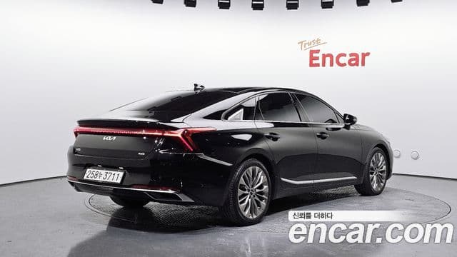 Kia K8 Platinum, 2022 2