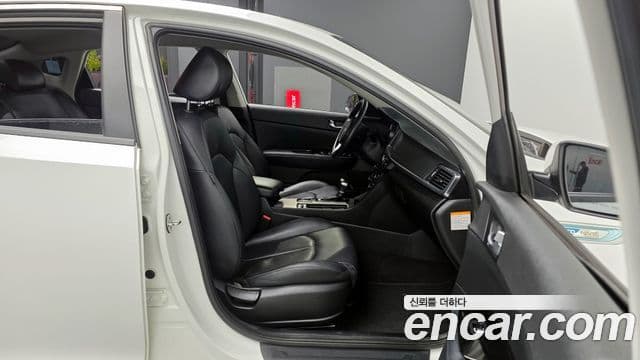 Kia K5 гибрид 2세대 Noblesse, 2018 11