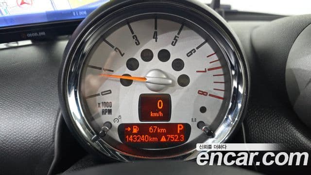 Mini Cooper S Countryman 1세대, 2011 8