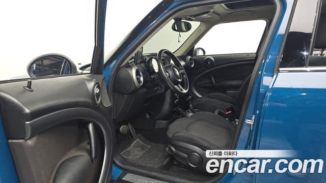 Mini Cooper S Countryman 1세대, 2011 10