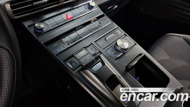 Hyundai NEXO Premium, 2019 9