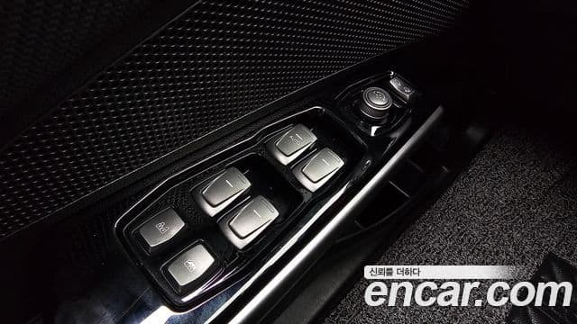 KG모빌리티(SsangYong) Berry New Tivoli V7, 2020 16