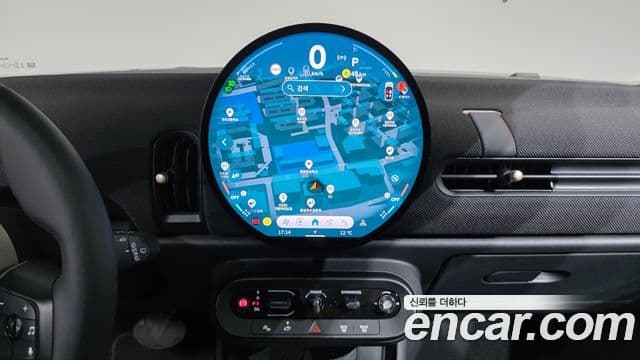 Mini Cooper C 4세대 Classic, 2025 15