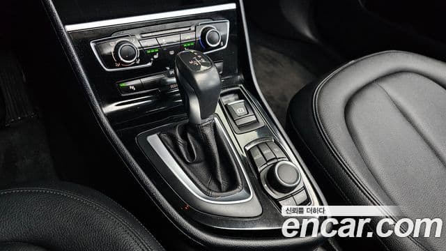 BMW 2시리즈 active 투어러 (F45) Joy, 2016 9