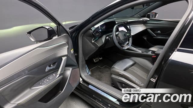 Peugeot 308 3세대 1.5 BlueHDi GT, 2022 11
