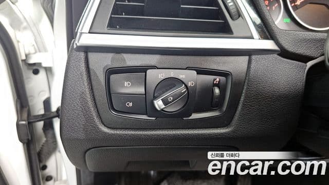 BMW 3시리즈 (F30) 320d ED에디션, 2016 17