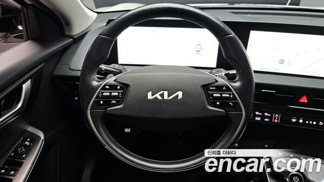 Kia EV6 Air, 2022 13