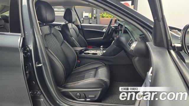 Genesis G70 Elite, 2020 10