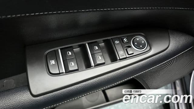 Kia The / новый New K3 2세대 Prestige, 2023 18