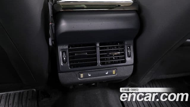 Land Rover Range Rover Evoque 2세대 P250 Dynamic SE, 2024 18